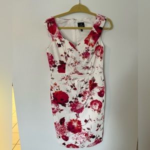 Adrianna Papell Floral dress size 8